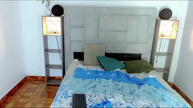 Snapshot of Eban_Dustan chatting on March 22, 2026, 7:39 pm Eban Dustan online show from March 22, 2026, 7:39 pm