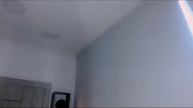 Snapshot of Eban_Dustan chatting on April 11, 2026, 5:34 am Eban Dustan online show from April 11, 2026, 5:34 am