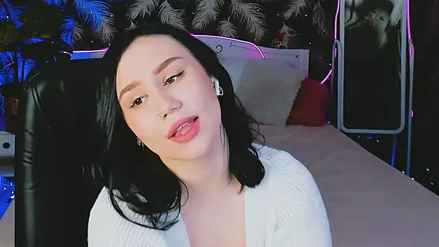 Snapshot of Alisia_Mars chatting on December 20, 2024, 1:22 pm Alisia Mars online show from December 20, 2024, 1:22 pm