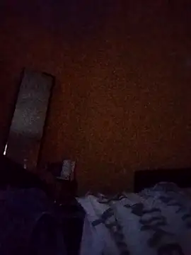 Snapshot of aZepuft chatting on November 4, 2025, 11:37 pm aZepuft online show from November 4, 2025, 11:37 pm