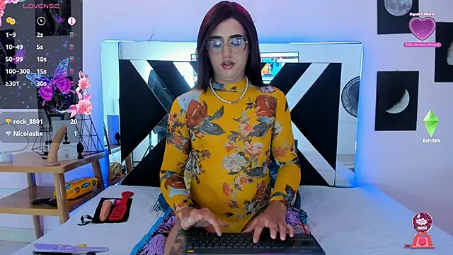 Alanasexdoll online show from March 12, 2025, 9:55 am