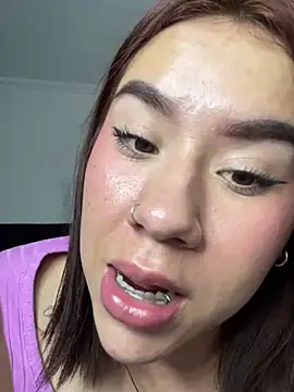 Im Valen Cute online show from March 14, 2025, 12:10 am