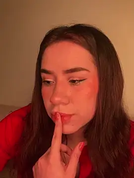 Snapshot of Im_Valen_Cute chatting on February 11, 2026, 2:49 am Im Valen Cute online show from February 11, 2026, 2:49 am