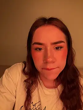 Snapshot of Im_Valen_Cute chatting on February 14, 2026, 2:08 am Im Valen Cute online show from February 14, 2026, 2:08 am