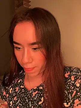 Im Valen Cute online show from May 6, 2026, 2:40 am
