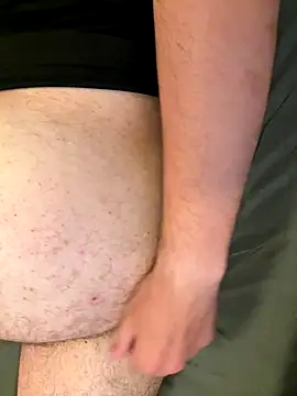 Snapshot of Dan8736 chatting on October 11, 2025, 11:31 am Dan8736 online show from October 11, 2025, 11:31 am