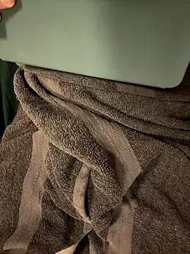 Snapshot of Dan8736 chatting on October 16, 2025, 5:14 pm Dan8736 online show from October 16, 2025, 5:14 pm