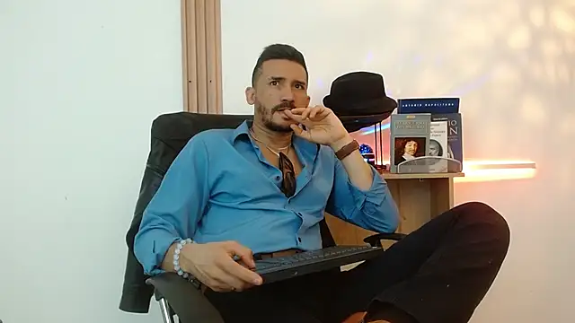 Reiko 85  online show from November 27, 2025, 2:52 pm