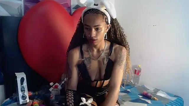 KATALINA  CANDY online show from February 15, 2025, 11:39 am