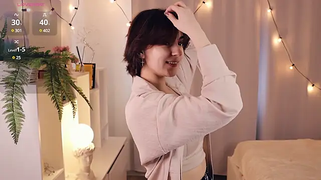 DracosMoon online show from March 7, 2025, 10:24 am