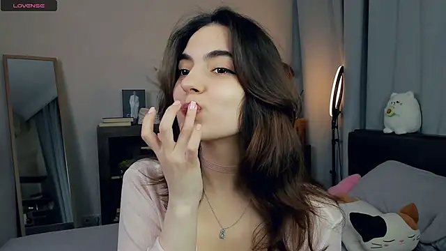 DracosMoon online show from September 10, 2025, 7:08 am