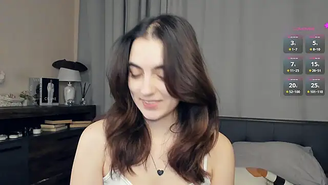 DracosMoon online show from October 24, 2025, 7:05 am