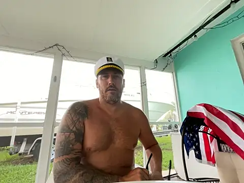 lancehungsandbaby online show from September 10, 2025, 12:05 pm