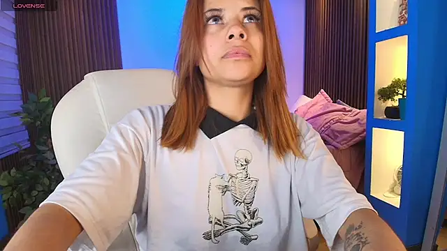 Antonella Torres2 online show from October 3, 2025, 3:25 am