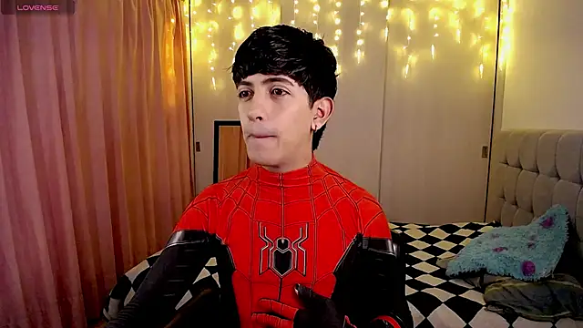 Snapshot of teobowny_ chatting on December 15, 2024, 10:58 pm teobowny online show from December 15, 2024, 10:58 pm