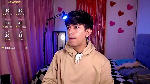 Snapshot of teobowny_ chatting on February 6, 2025, 4:25 pm teobowny online show from February 6, 2025, 4:25 pm