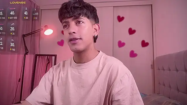 Snapshot of teobowny_ chatting on March 20, 2025, 2:53 pm teobowny online show from March 20, 2025, 2:53 pm