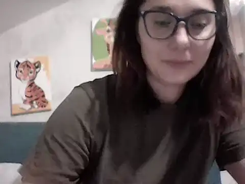 AmberElixir online show from February 18, 2025, 2:49 am