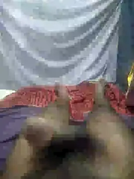 mallucallboy2104 online show from January 1, 2025, 3:45 am