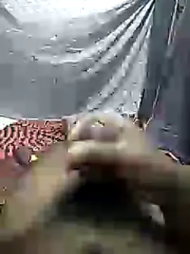 mallucallboy2104 online show from February 17, 2025, 7:42 pm