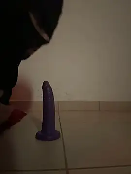 cretanbi online show from March 18, 2025, 2:48 pm