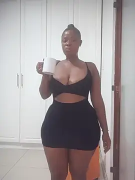 Luciouslips00 online show from December 12, 2024, 10:09 pm