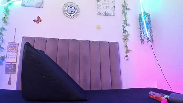 DeisyHarper online show from October 30, 2025, 6:26 am