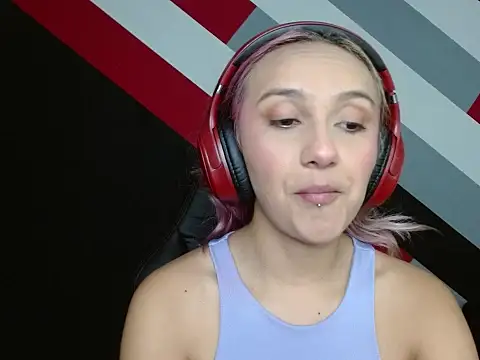 Alterego1   online show from December 16, 2024, 5:43 pm