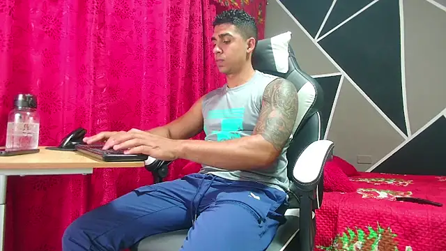 astrom greyy online show from January 14, 2026, 8:36 pm