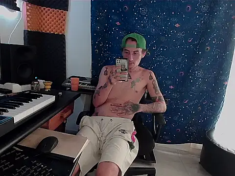 patrik tattoo  online show from March 22, 2025, 7:20 pm