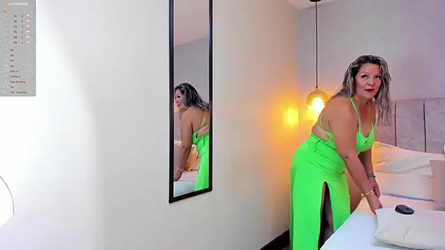 tutu milf online show from January 22, 2025, 7:13 pm