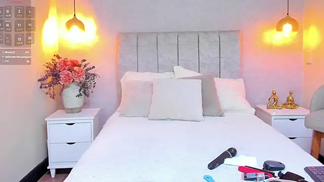 tutu milf online show from October 13, 2025, 7:03 pm