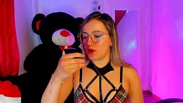 Keyth clement online show from February 6, 2025, 8:02 pm