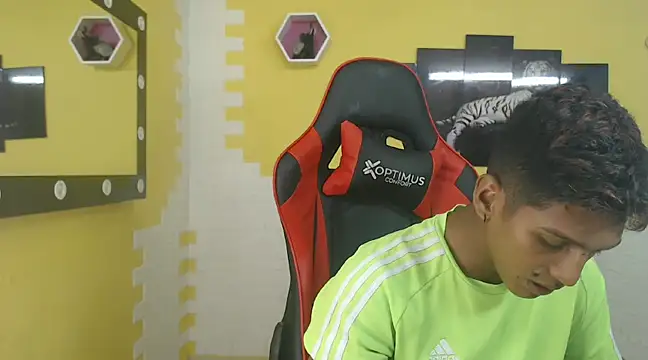 mau elixxx online show from January 5, 2025, 3:53 am