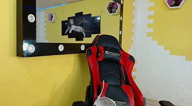 mau elixxx online show from January 21, 2025, 5:38 am