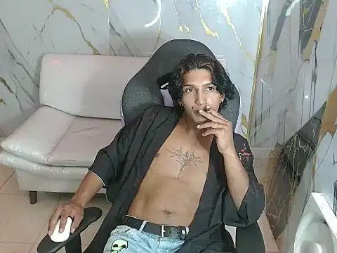 mau elixxx online show from February 5, 2026, 4:28 am