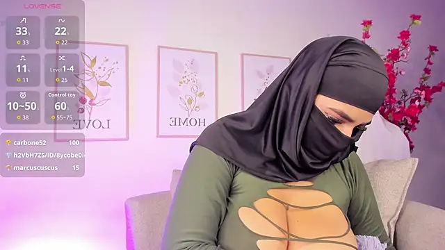 Snapshot of zulema_parvin chatting on October 14, 2025, 12:06 pm zulema parvin online show from October 14, 2025, 12:06 pm