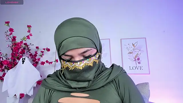 Snapshot of zulema_parvin chatting on October 17, 2025, 9:12 am zulema parvin online show from October 17, 2025, 9:12 am