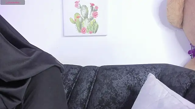 Snapshot of zulema_parvin chatting on April 23, 2026, 11:09 am zulema parvin online show from April 23, 2026, 11:09 am