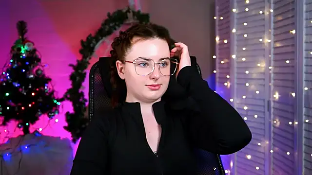 AnnTerry  online show from December 28, 2024, 3:37 pm