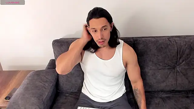 Snapshot of Lorenzoferrec chatting on February 28, 2026, 2:45 am Lorenzoferrec online show from February 28, 2026, 2:45 am