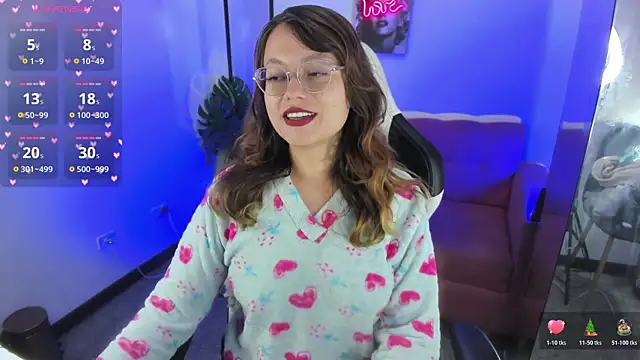 Snapshot of blackberrys_ chatting on October 19, 2025, 12:17 pm blackberrys  online show from October 19, 2025, 12:17 pm