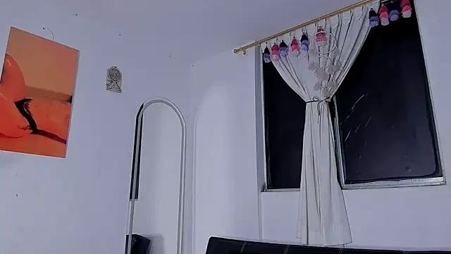 Snapshot of alexafit chatting on March 3, 2026, 8:26 pm alexafit online show from March 3, 2026, 8:26 pm