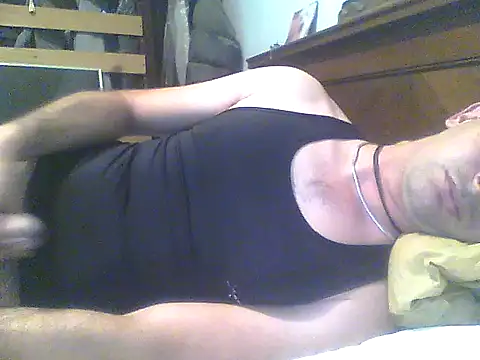 frank32love online show from January 5, 2025, 1:47 pm