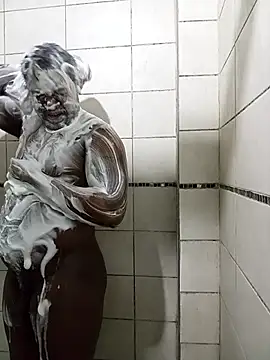 Champs303xh online show from November 13, 2025, 9:14 pm