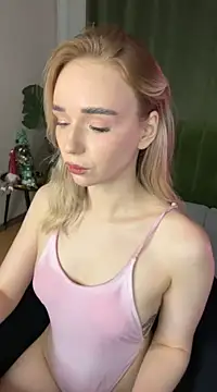 Snapshot of Eva_Millss chatting on December 28, 2024, 7:11 pm Eva Millss online show from December 28, 2024, 7:11 pm