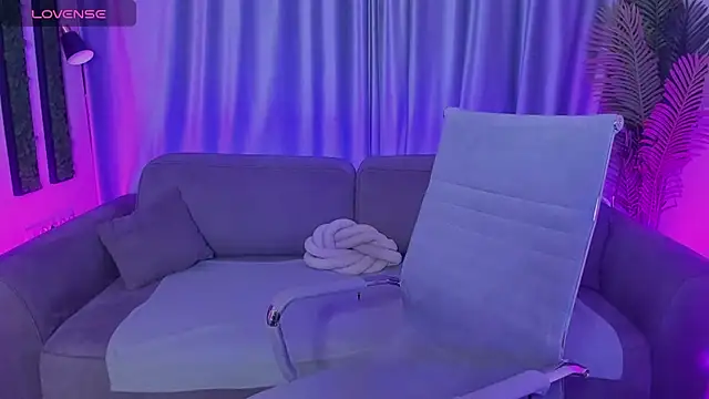 Snapshot of Eva_Millss chatting on January 23, 2025, 4:15 pm Eva Millss online show from January 23, 2025, 4:15 pm