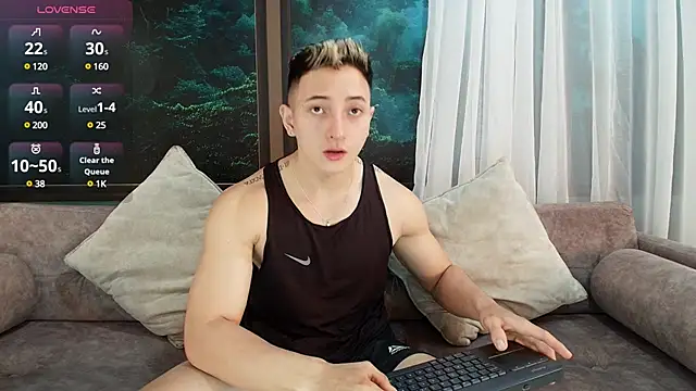 Zack Miller24 online show from January 2, 2025, 2:02 pm