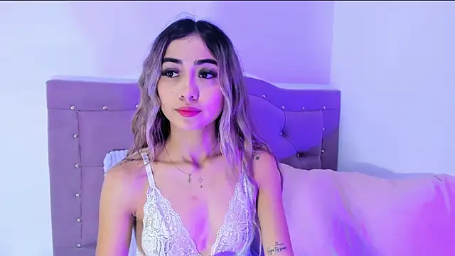 Snapshot of Annyy_Ricee28 chatting on September 11, 2025, 1:22 pm Annyy Ricee28 online show from September 11, 2025, 1:22 pm