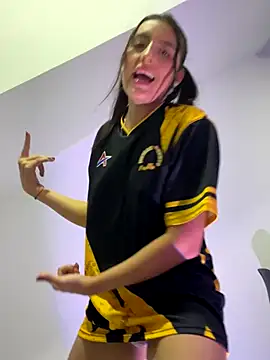 EmySofia online show from October 28, 2025, 2:59 am